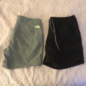 2-pack Excellent Condition Northface Shorts